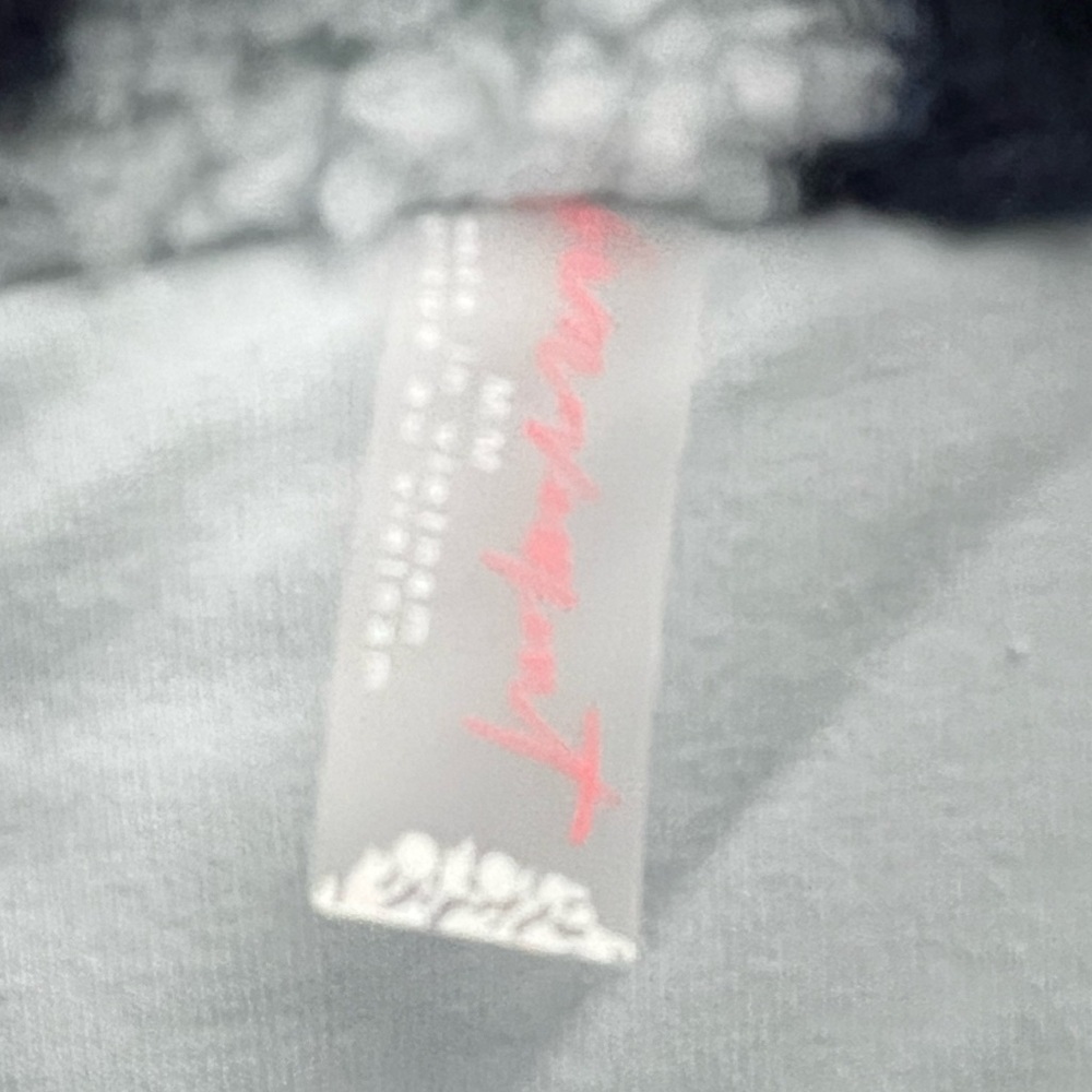Women’s Faux-Sherpa Pullover Jacket in Light Blue with Graphic Print - Picture 7 of 8